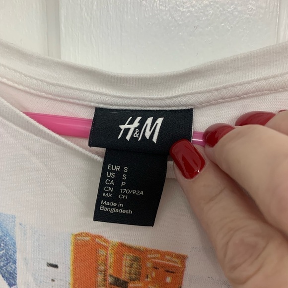 🎉Rule Brittannia tee shirt from H&M. Women’s Size Small - Picture 3 of 8